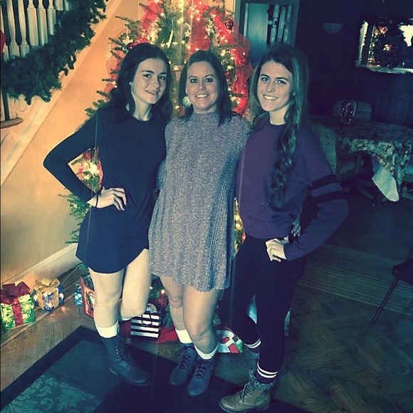 Meet your Posher, Raegan - Picture 1 of 1